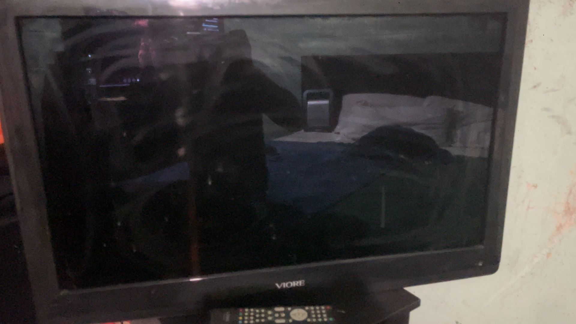 Viore 32inch Tv 