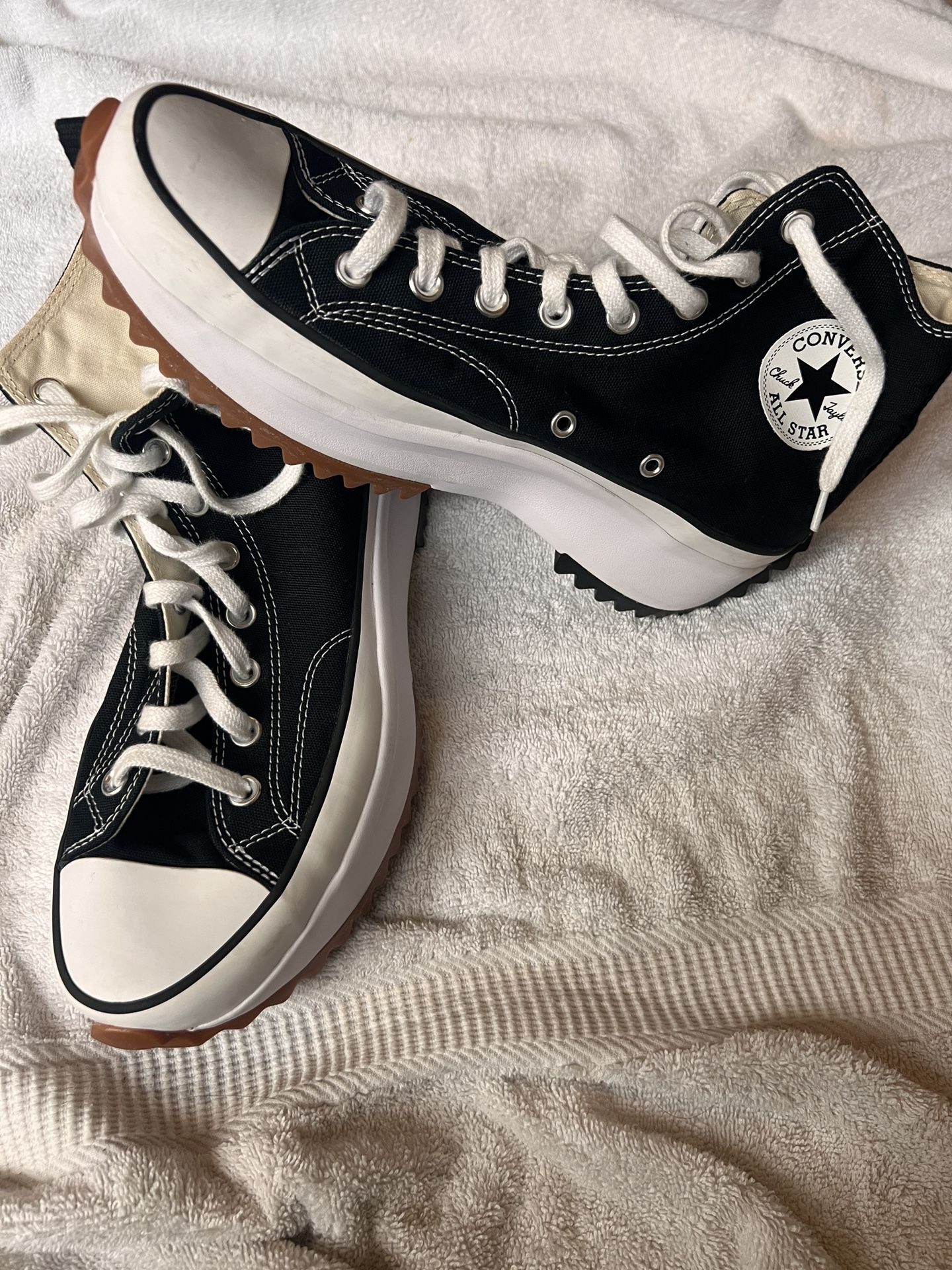 Black Converse Run Star Hike trainers