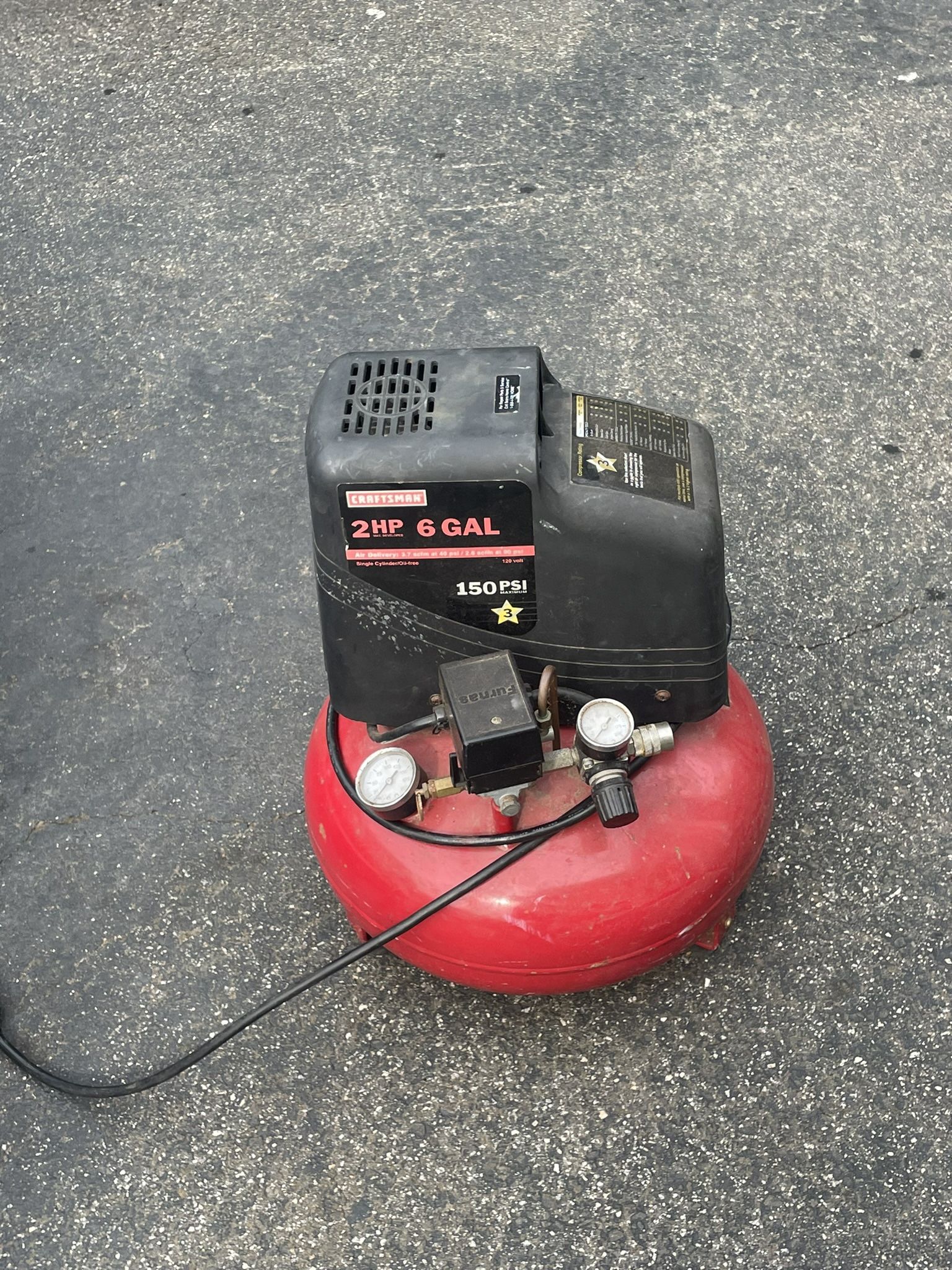 Crasftman Air Compressor 6 Gallon