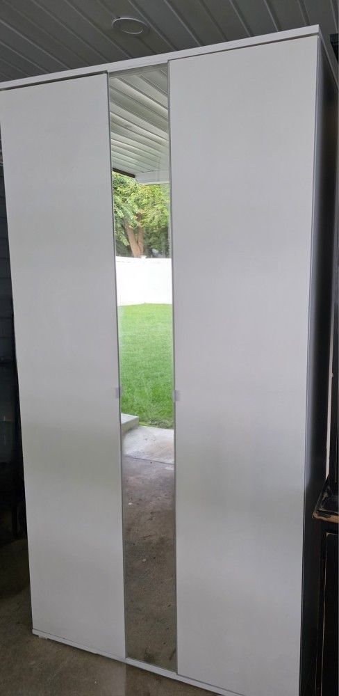 Ikea Vihals Wardrobe White