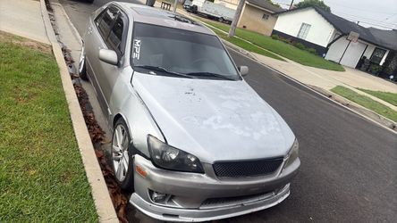 2004 Lexus IS 300