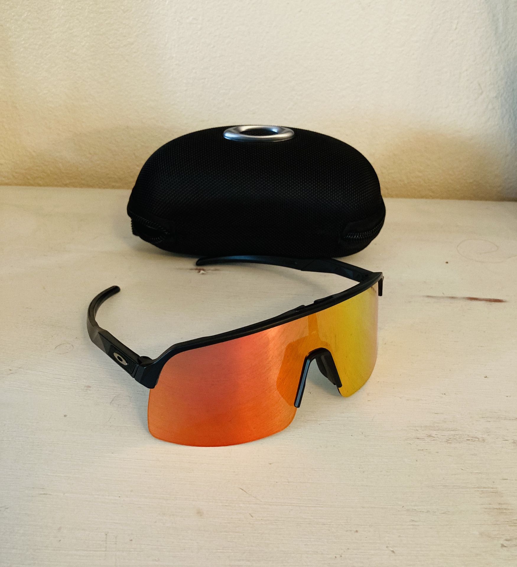New Polarized Oakley Sutro Lite