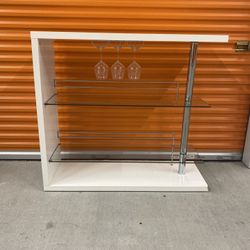 White & Glass Bar