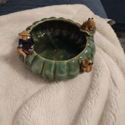 Vintage Frogs On Lilly Pad