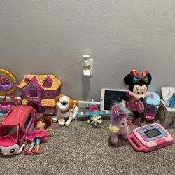 ~12 Random Assortment of Toys 