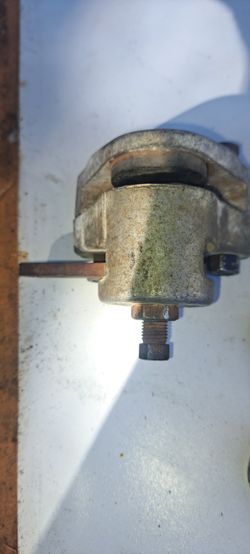 Sliding Mechanical Brake With Extra Pads And Brakes Mounting Bracket