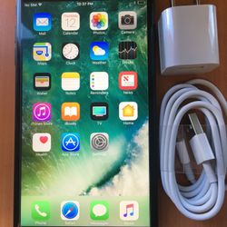 Factory unlocked apple iphone 7 plus, 32 gb store warranty 