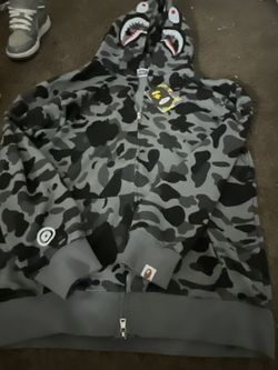 Bape hoodie size Xl $60