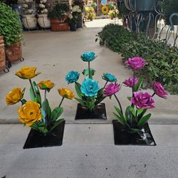 Metal Rose Flowers (Yard Art) $35 each