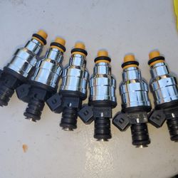 85 04 Corvette New Fuel Injectors 