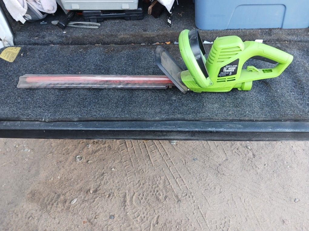 Bush Trimmers