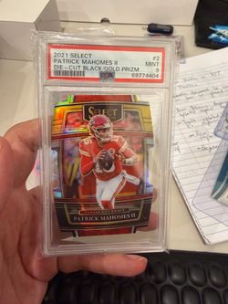 2021 Panini Select Patrick Mahomes die cut PSA 9