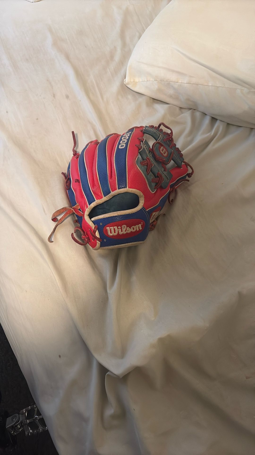 Wilson A2000