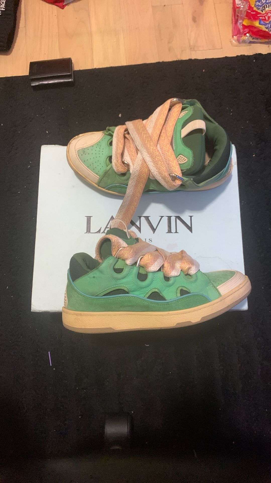 Lanvin Curb (green, Peach) 43