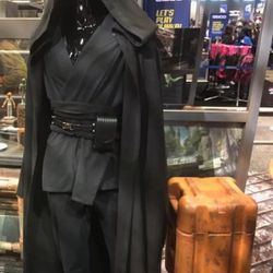 NEW Star Wars Robe Adult 2XL/3XL Sith Black Galaxy’s Edge Disney Cosplay Costume