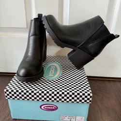 Women Shoes-black ankle boots