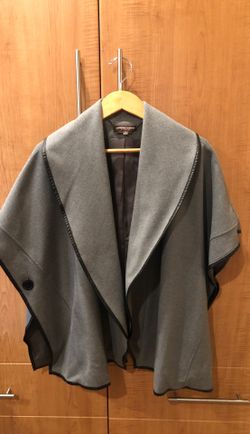 Adreinne Vittadini grey cape with black trim