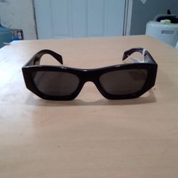 Prada Milano sun glasses