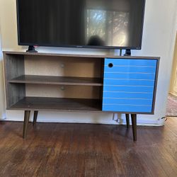 TV Stand/cabinet 