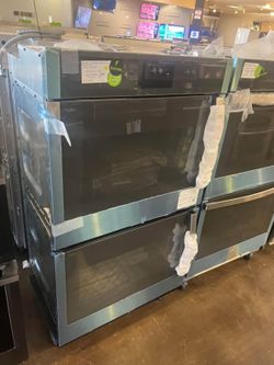 Double wall oven GE profile 30 inch wide Swing door
