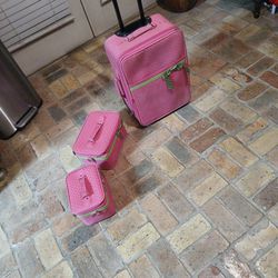 Cute 3pc Pink Luggage Set! 