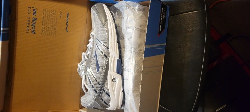 Brooks Shoes