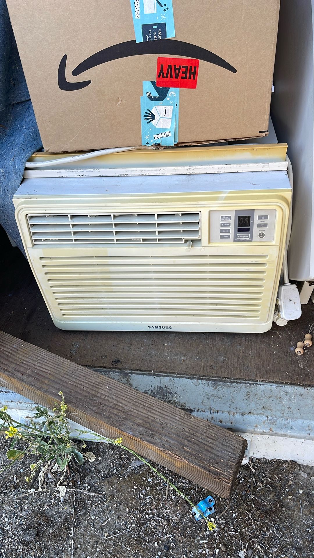 Window Unit AC Air Conditioner Samsung