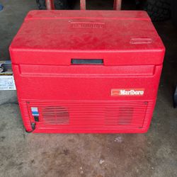 Vintage Marlboro Coleman Cooler 
