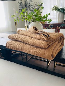 Casaluna heavyweight linen blend quilt-full/queen