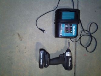 Makita Cordless Impact Driver with Battery and Charger