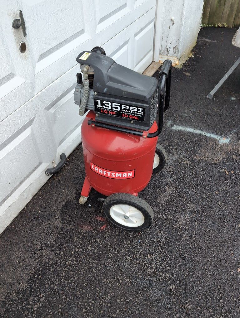 Craftsman Air Compressor 10 Gallons 135 Psi
