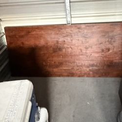 **PRICE CUT** Beautiful Solid Wood 6-8 (could Be 10) Person Table