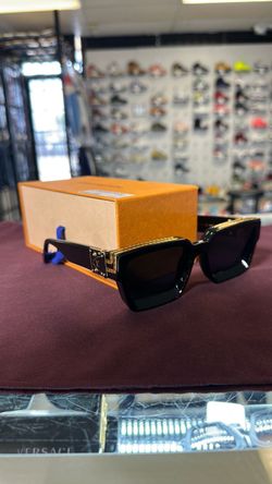 Louis Vuitton Sunglasses Millionaires / with case