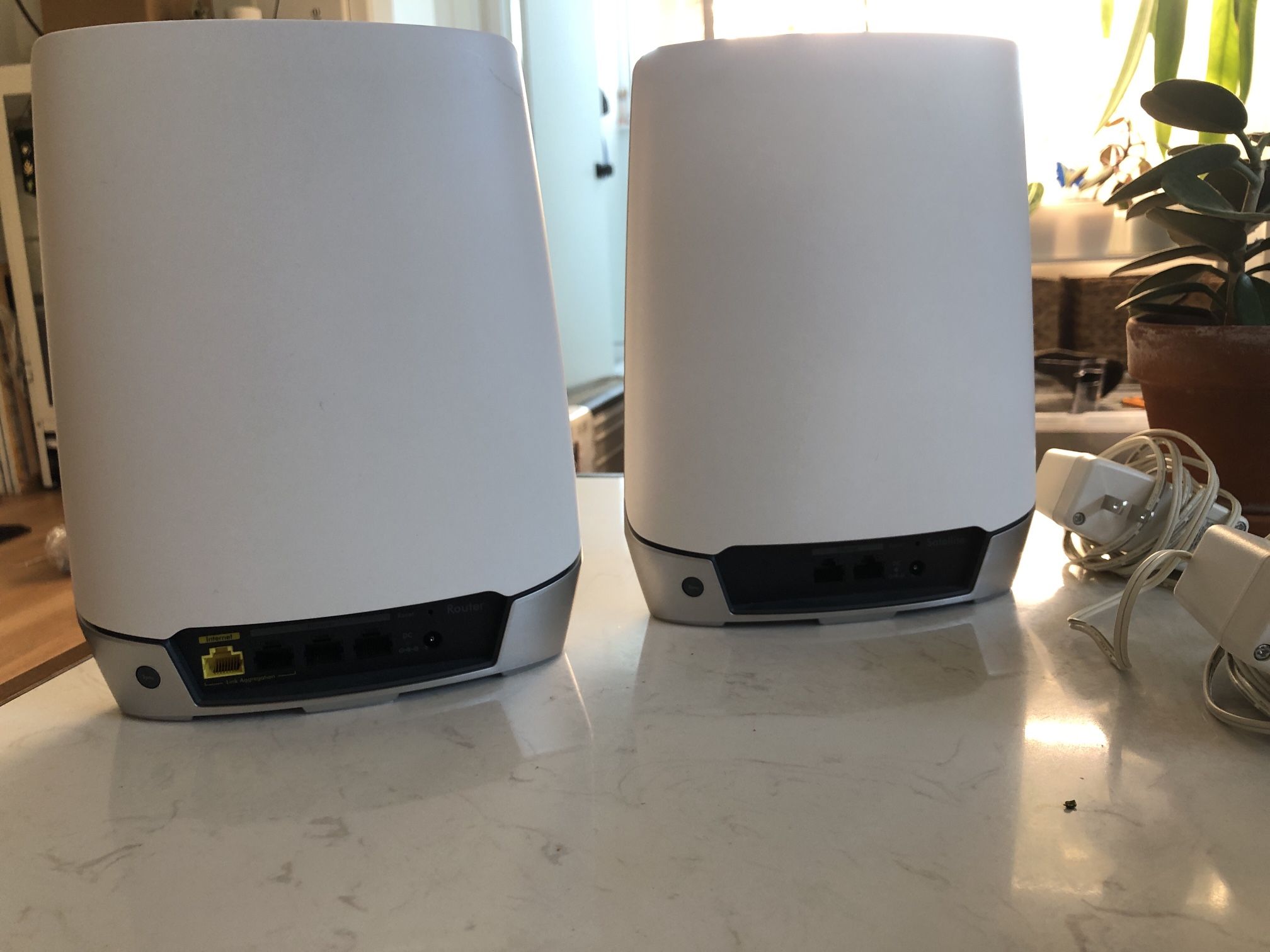 Orbi RBR750 (router) with 1 RBS750 (satellite) for Sale in Temple City