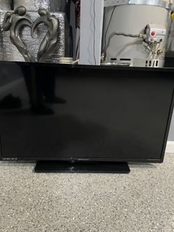 40” Emerson TV