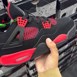 Jordan 4 Red Thunder