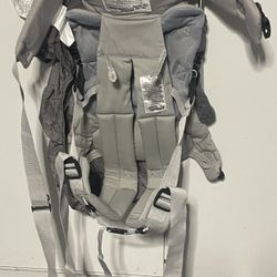 Infantino baby carrier 