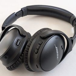 Bose QuietComfort 45 QC45 Noise Cancelling Headphones - Excellent