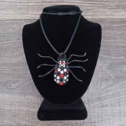 Black Spider 🕷 Bling Pendant Chain
