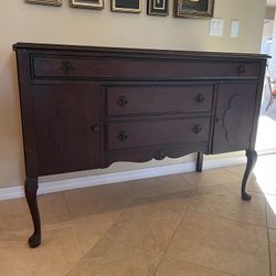 Vintage Buffet / Sideboard