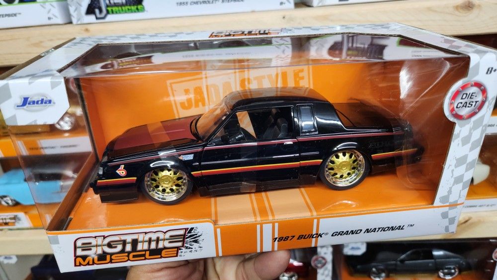 BIGTIME MUSCLE COLLECTIBLE DIECAST METAL