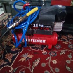 Craftsman 125 PSI Portable Hot Dog Air Compressor 