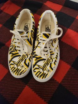 Mens Size 11 Vans Family Print Shoes