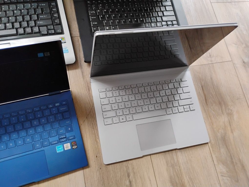 Laptops For Sale (Fix/Repair)