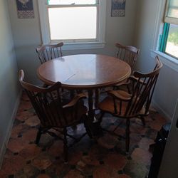 Dining Table With 4 Chairs 