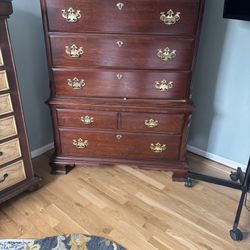 Bedroom Set (5 Items)
