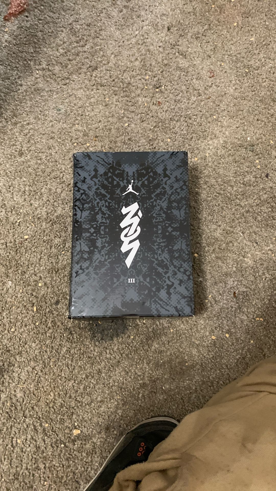 Selling Jordan Zion 3 (GS) Never Been Used