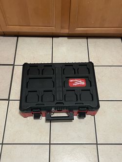 Milwaukee packout box