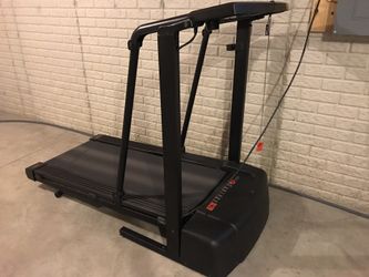 Weslo cadence sl20 treadmill hotsell