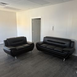 Sofá And Loveseat.  Brand New 🆕 